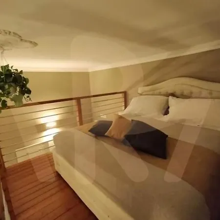La Maison Du Relaxment Bed & Breakfast
