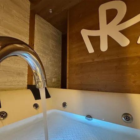 La Maison Du Relaxment Bed & Breakfast *